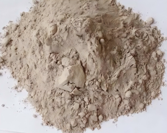 平罗引气剂特点 引气剂在混凝土中的应用 引气剂使用注意事项