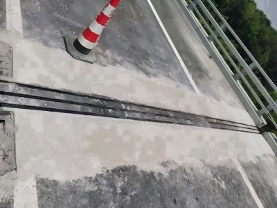 平罗伸缩缝更换后浇筑材料快速结构修补料速砼的产品特点及施工流程​